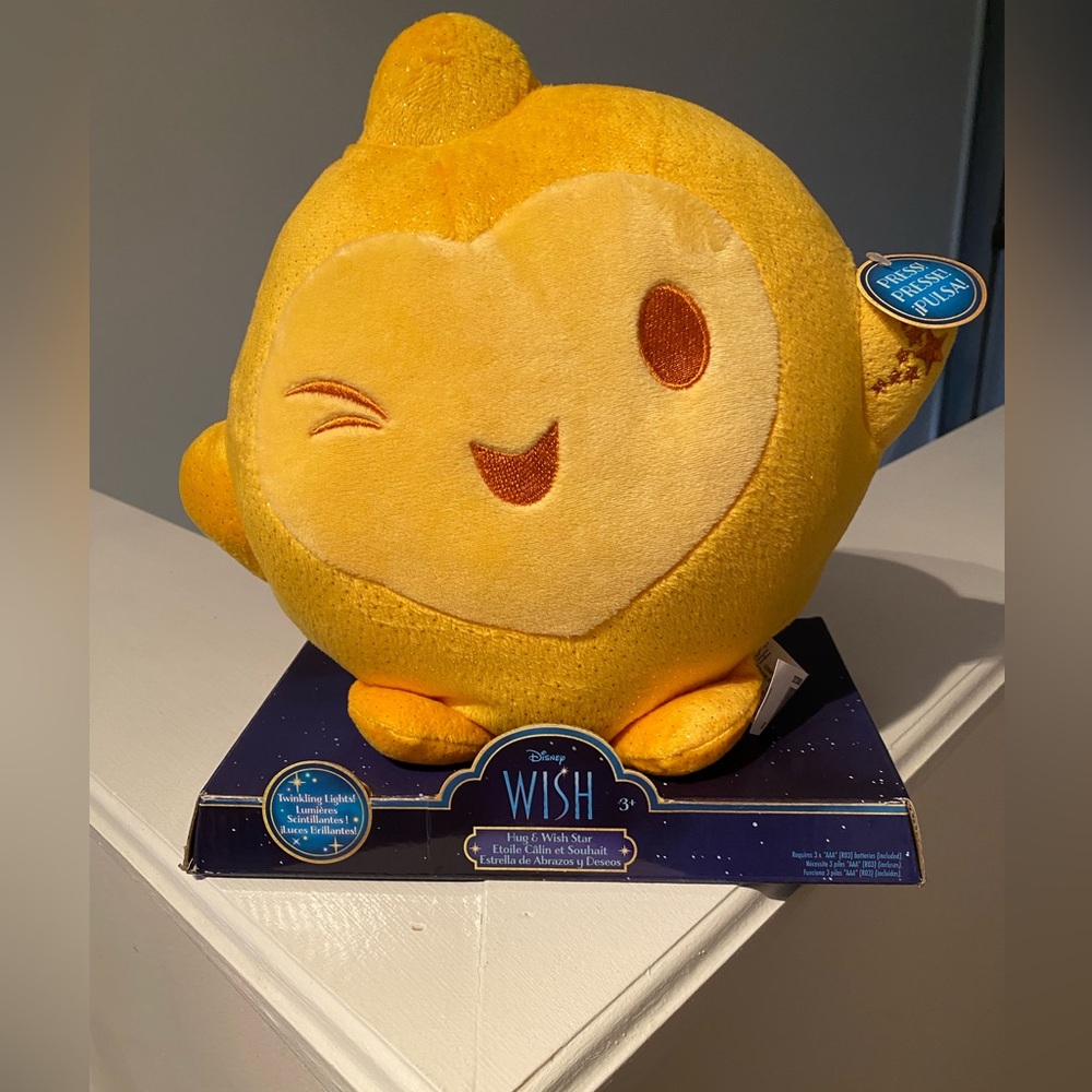 Disney Wish Yellow Plush Decor Light up Toy NEW